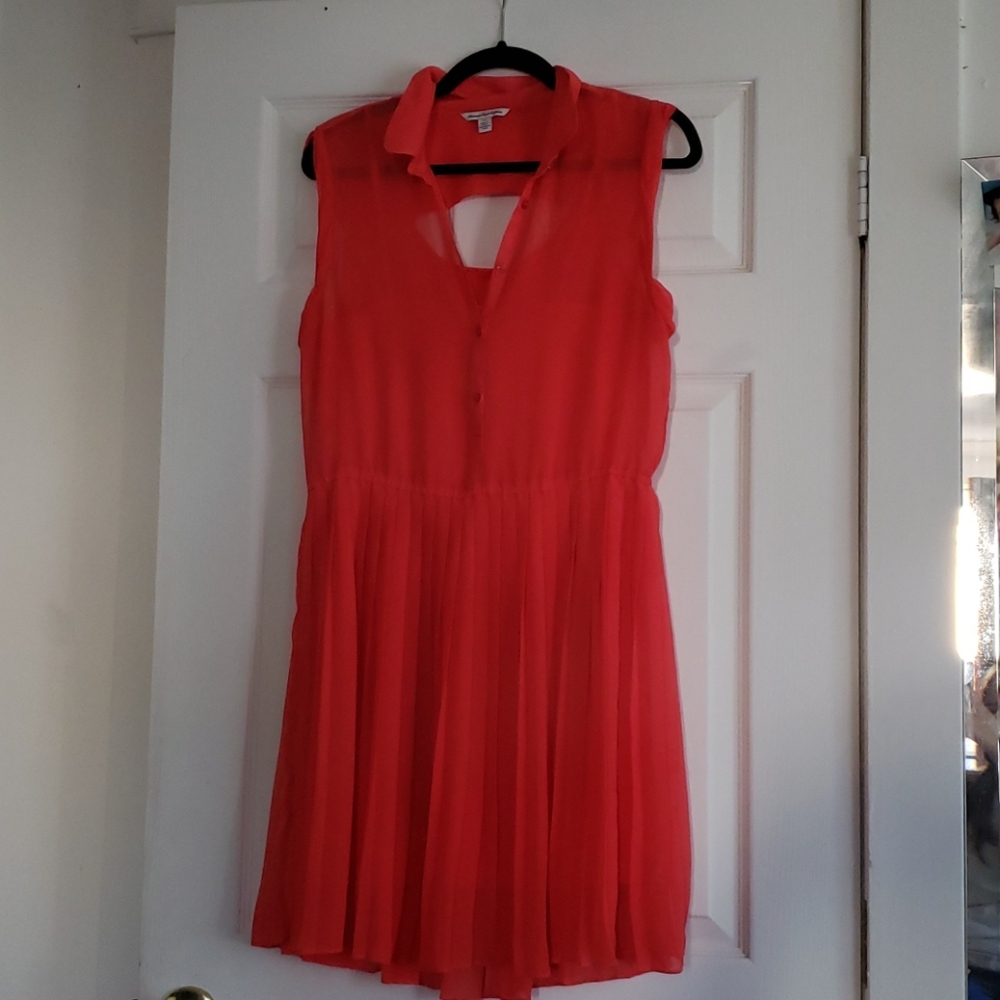 cute pleated dress!